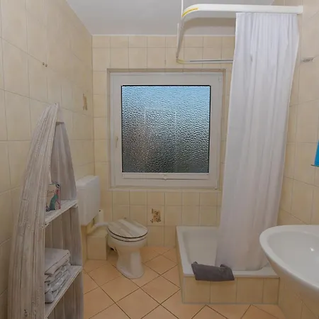 Haus Alina Robbe Apartamento *